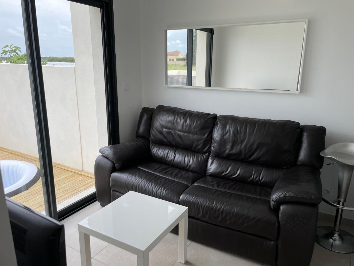 Appartement Camargue 5 couchages Saint-Laurent-dʼAigouze Extérieur photo